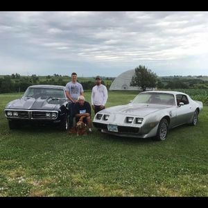 Meet your Posher, Cal